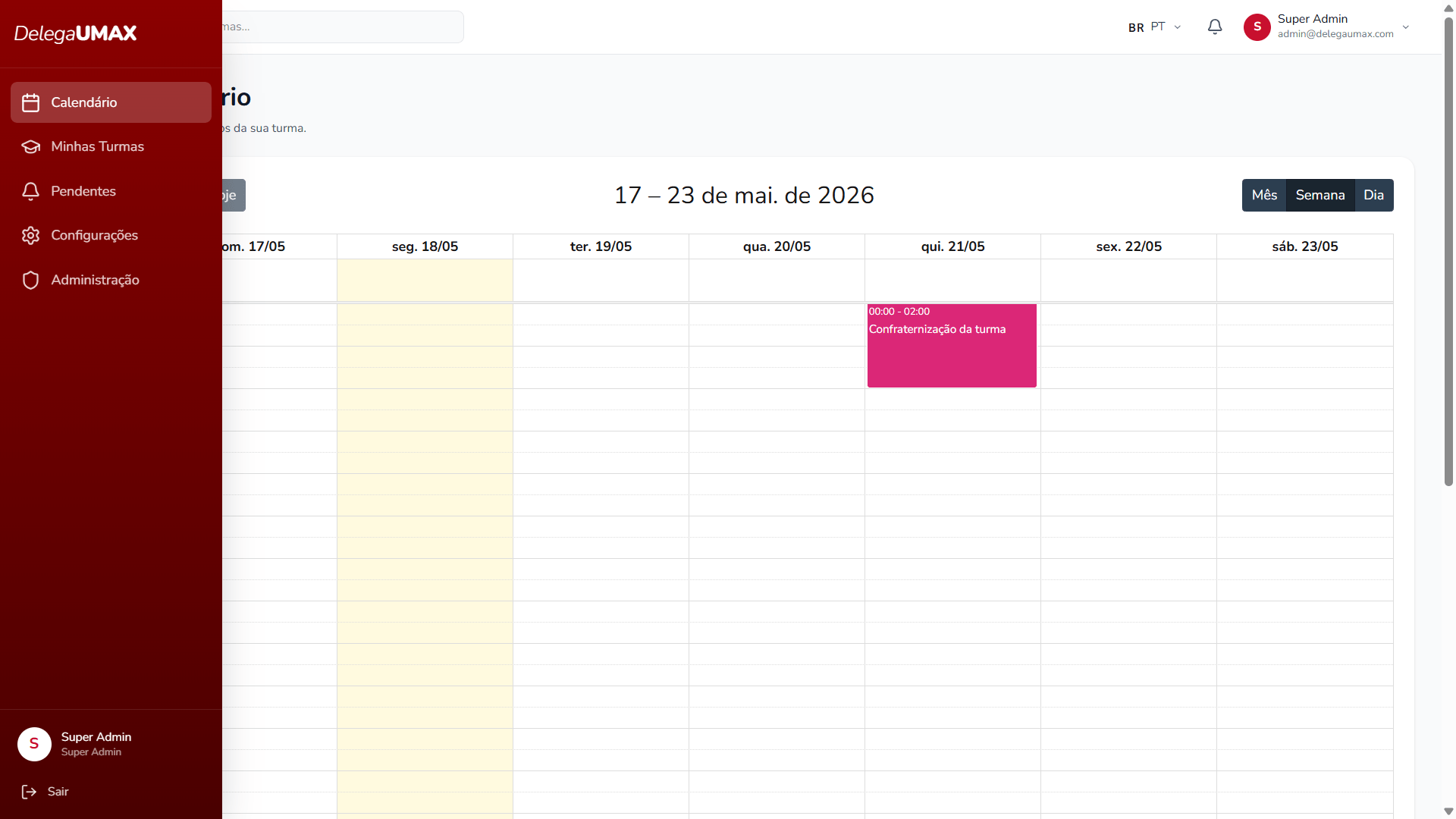 Sidebar do sistema expandida mostrando Calendário, Minhas Turmas, Pendentes, Configurações e Administração